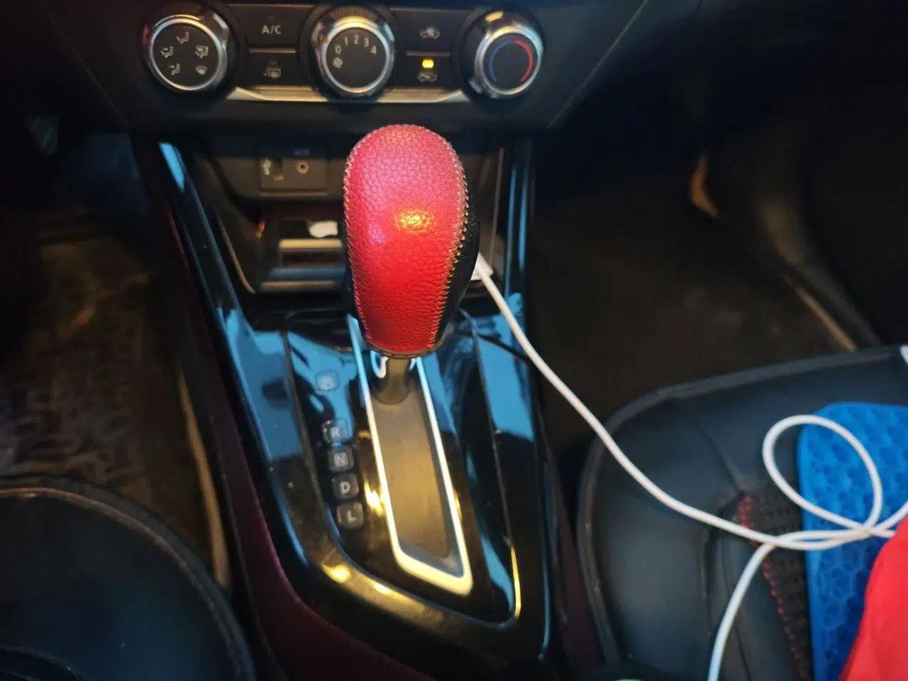 Nissan Lannia 2016 1.6L CVT Cool Edition — миниатюра 15