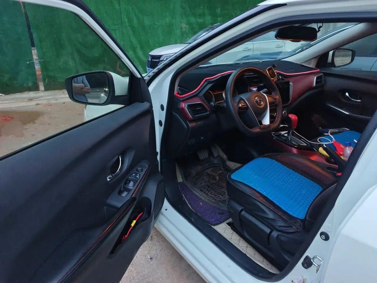 Nissan Lannia 2016 1.6L CVT Cool Edition — миниатюра 17