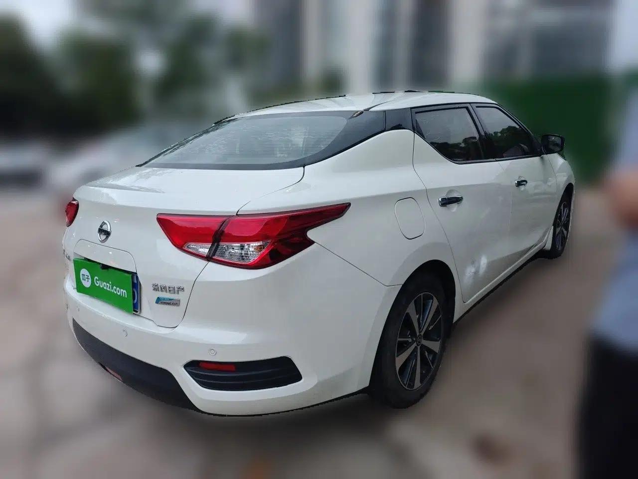 Nissan Lannia 2016 1.6L CVT Cool Edition — миниатюра 6