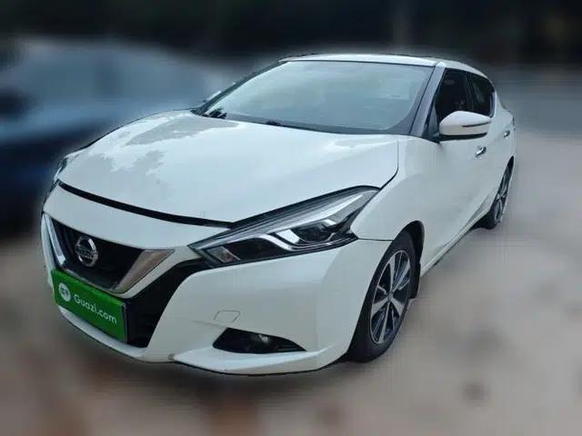 Nissan Lannia 2016 1.6L CVT Cool Edition