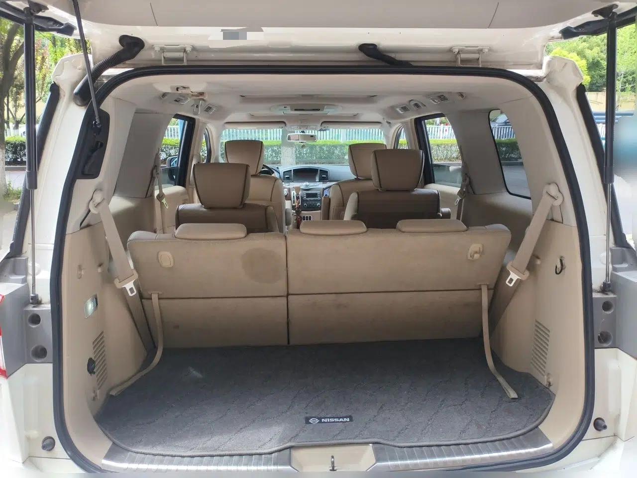Nissan Quest 2015 3.5L SL — миниатюра 20