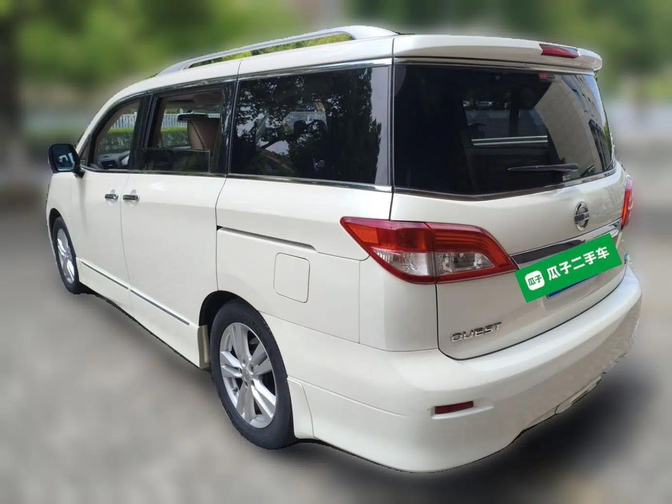 Nissan Quest 2015 3.5L SL — миниатюра 4