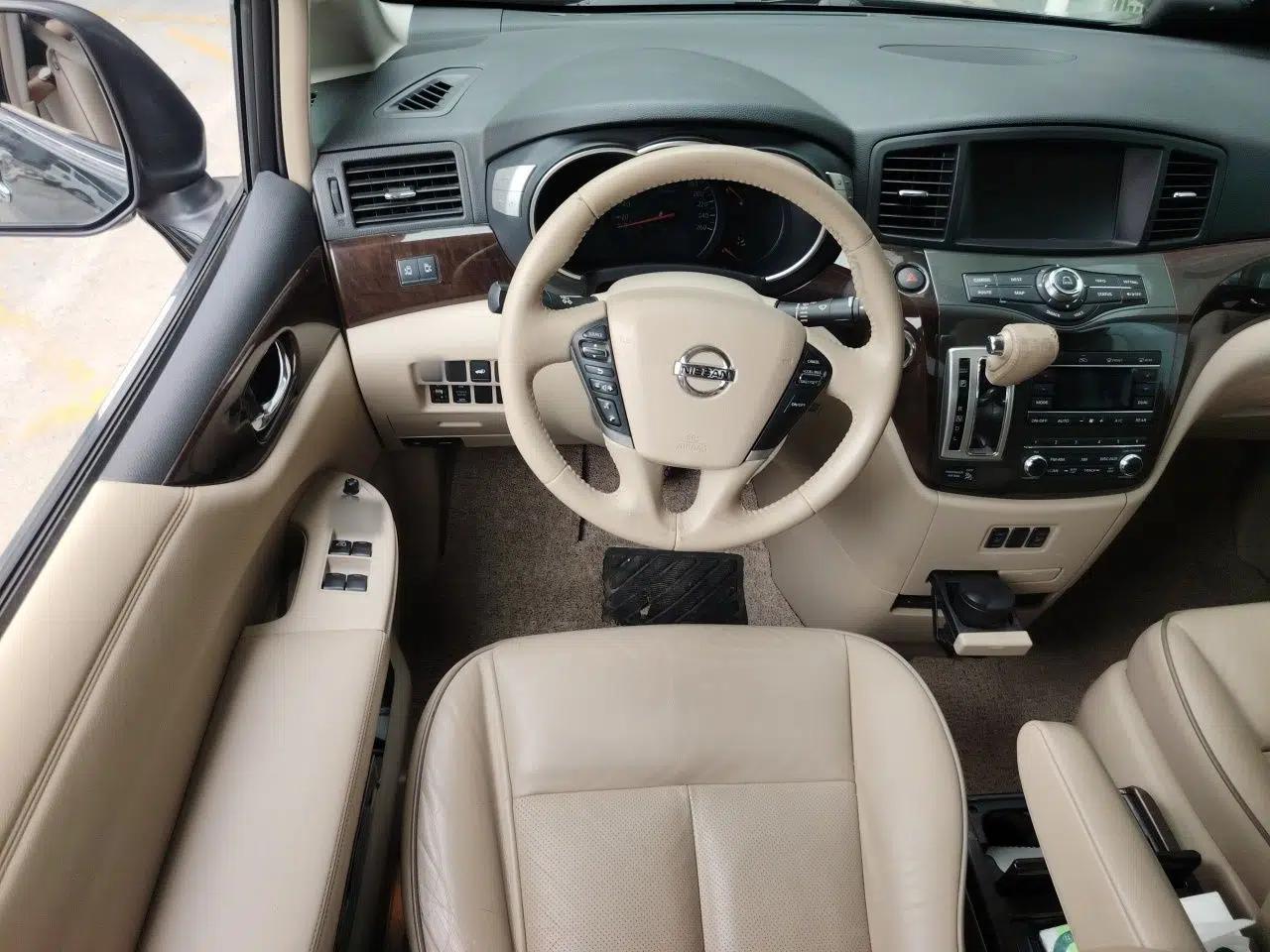Nissan Quest 2015 3.5L SL — миниатюра 11