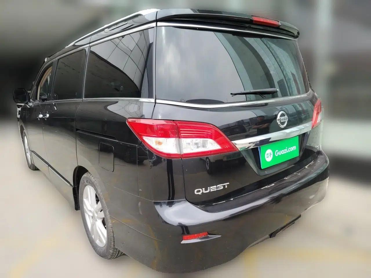Nissan Quest 2015 3.5L SL — миниатюра 4