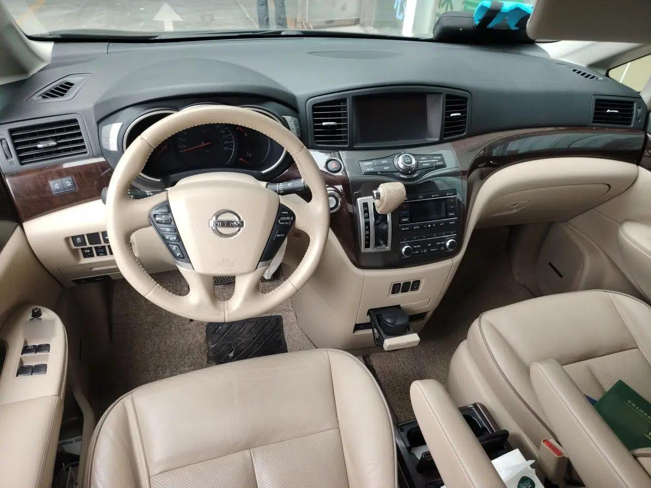 Nissan Quest 2015 3.5L SL — миниатюра 10