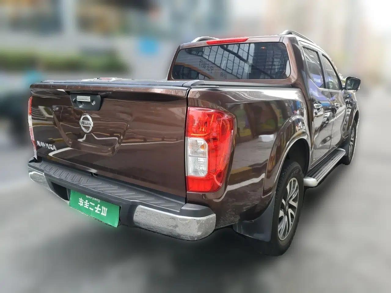 Nissan Navara 2021 2.5L Automatic 4x4 Premium Version QR25 — миниатюра 6