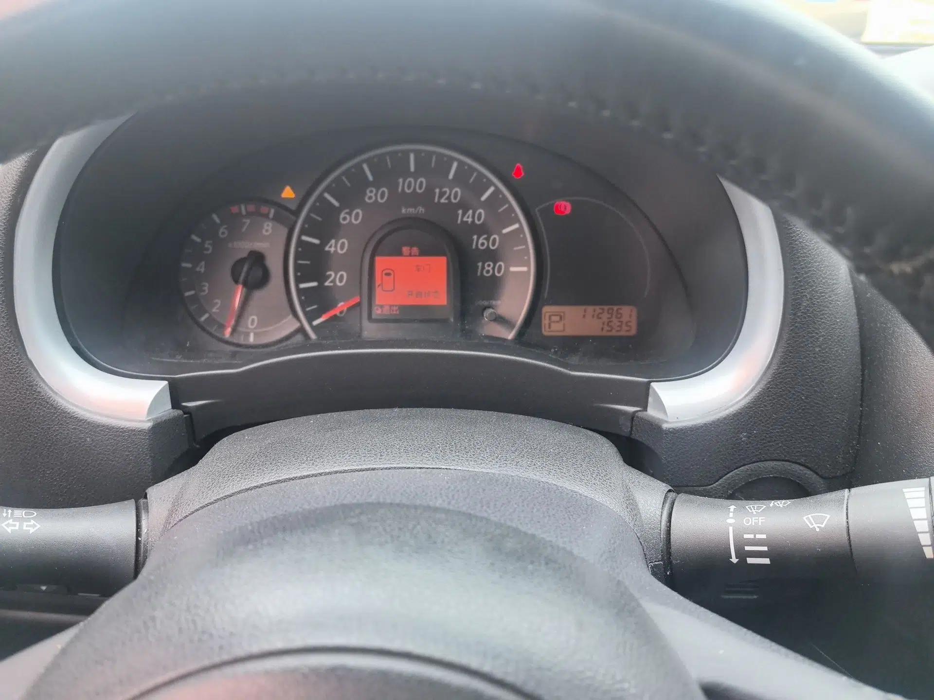 Nissan March 2010 1.5L Automatic Easy-Style Version — миниатюра 13