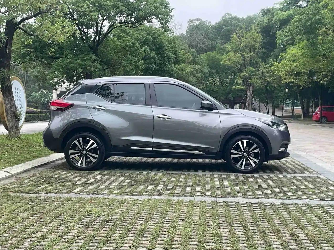 Nissan Kicks 2018 1.5L CVT Smart Luxury Edition — миниатюра 4
