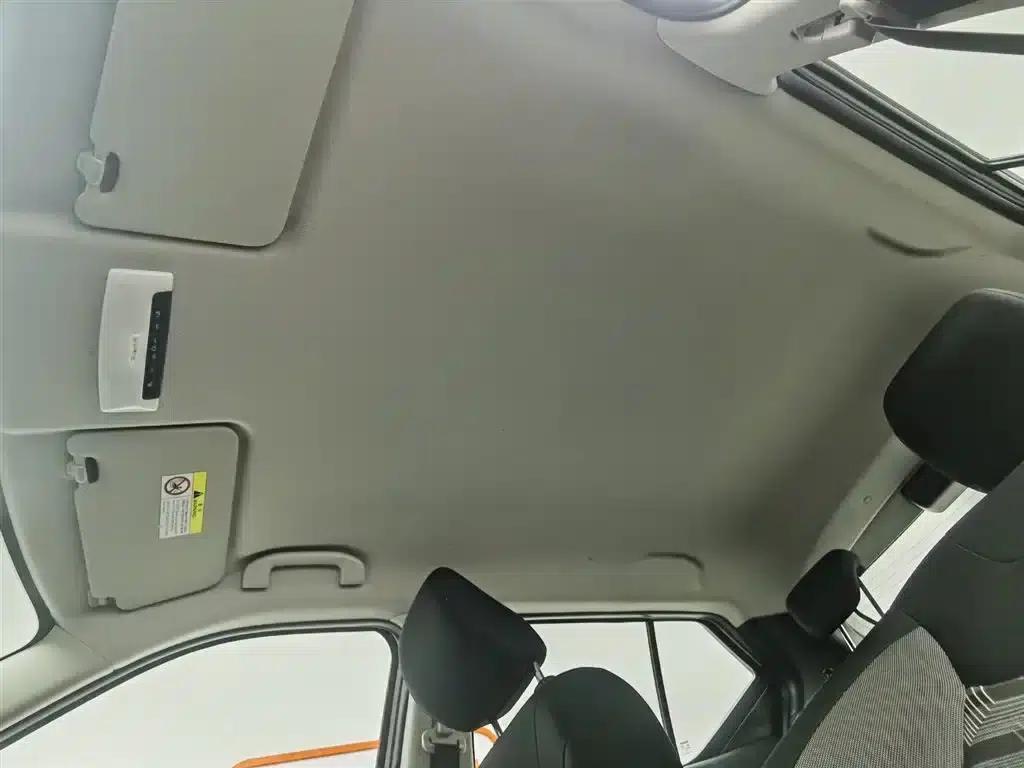 Nissan Kicks 2020 1.5L XE Manual Sport Edition — миниатюра 14