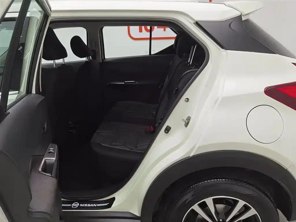 Nissan Kicks 2020 1.5L XE Manual Sport Edition — миниатюра 15