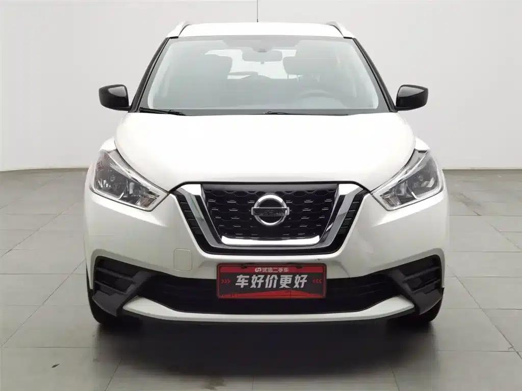 Nissan Kicks 2020 1.5L XE Manual Sport Edition — миниатюра 3