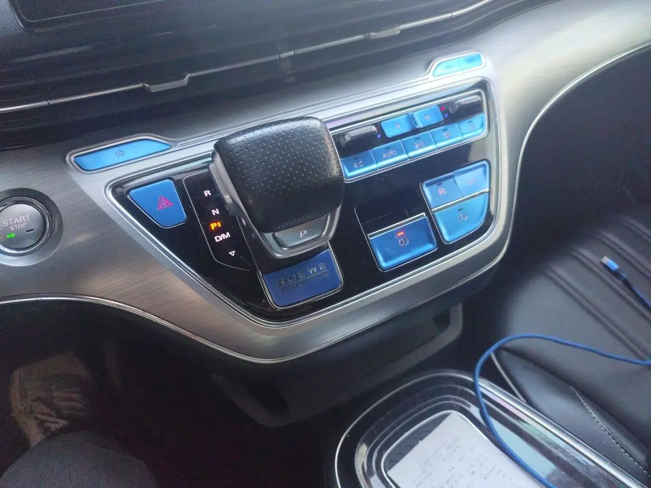 Roewe iMAX8 2021 400TGI Supreme Series Lu Zun Edition — миниатюра 15