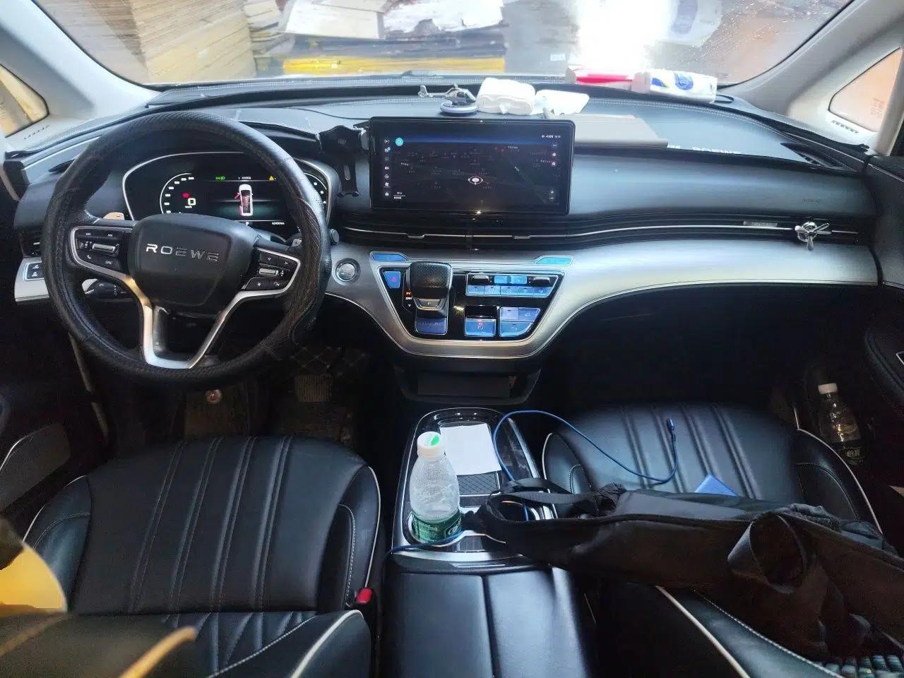 Roewe iMAX8 2021 400TGI Supreme Series Lu Zun Edition — миниатюра 10