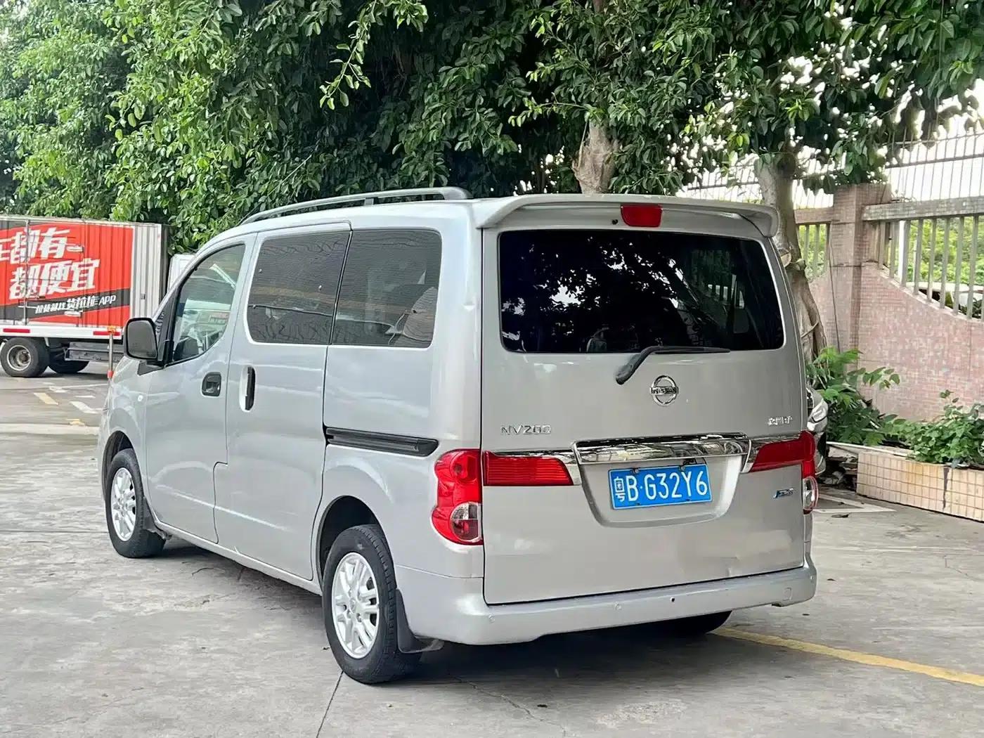 Nissan NV200 2014 1.6L CVT Luxury Model (China IV Emission Standard) — миниатюра 3