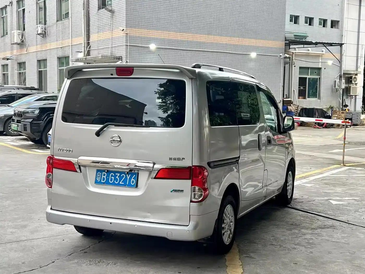 Nissan NV200 2014 1.6L CVT Luxury Model (China IV Emission Standard) — миниатюра 5