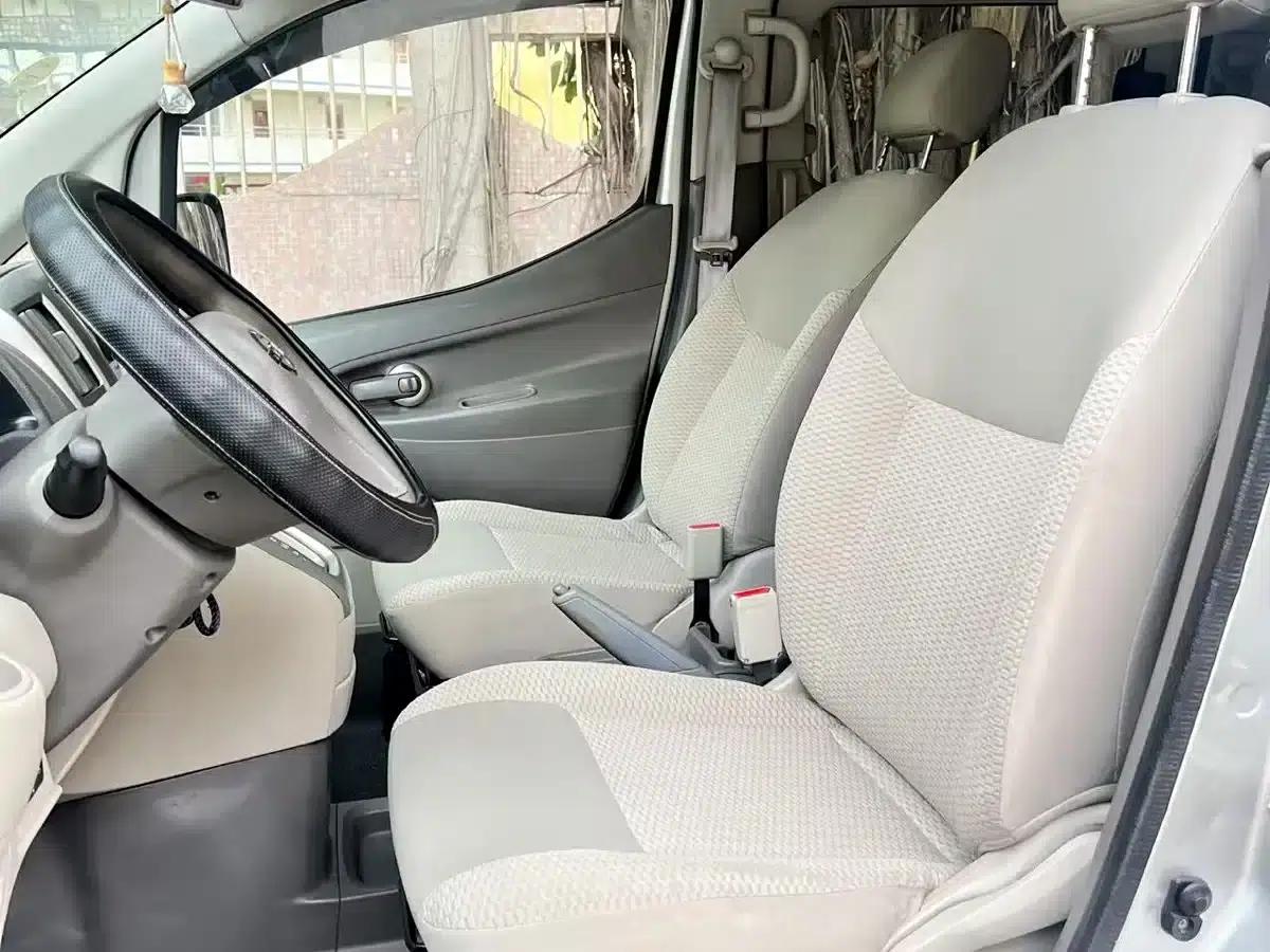 Nissan NV200 2014 1.6L CVT Luxury Model (China IV Emission Standard) — миниатюра 6