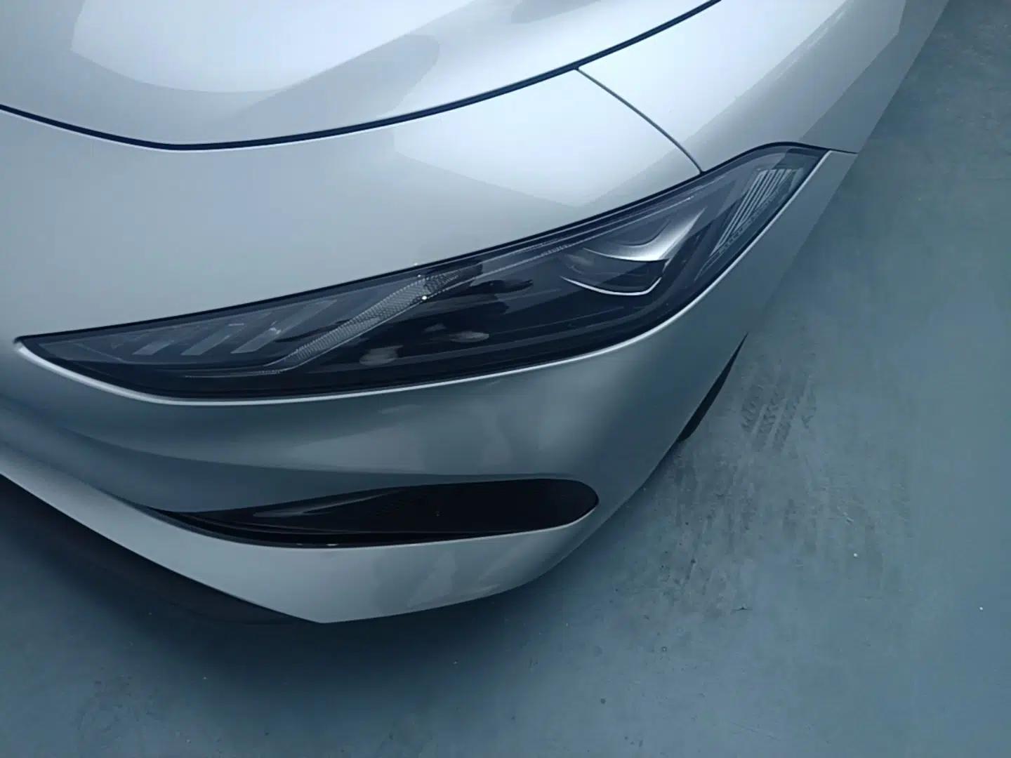 Roewe D7 2023 DMH 125km Flagship Edition — миниатюра 9