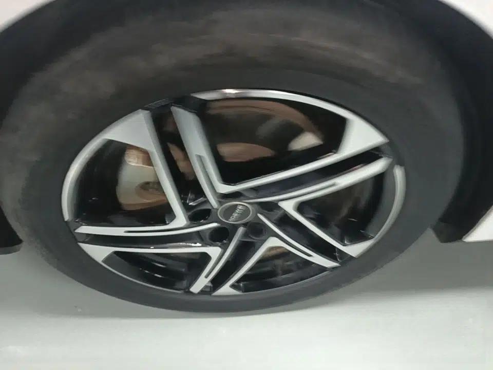 Roewe D7 2023 EV 510km Rear-Drive Flagship Edition — миниатюра 8