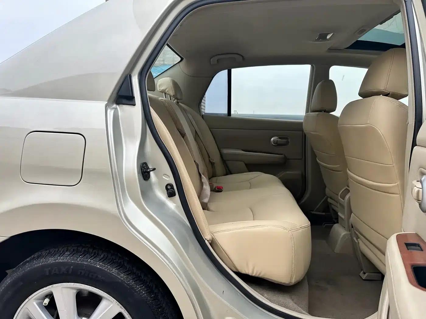 Tiida 2008 1.6L Automatic Intelligent — миниатюра 17