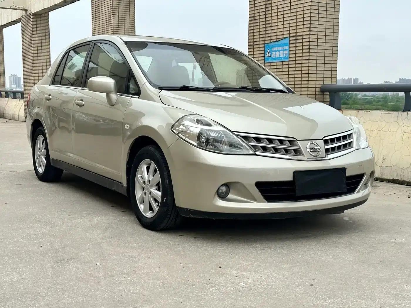 Tiida 2008 1.6L Automatic Intelligent — миниатюра 3