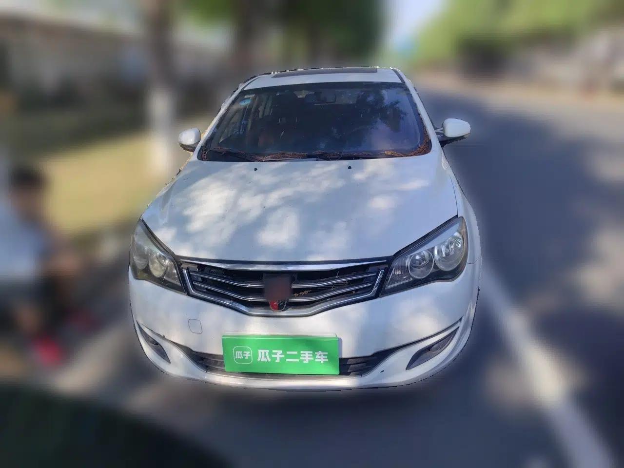 Roewe 350 2015 1.5L Automatic Luxury Sunroof Edition — миниатюра 2