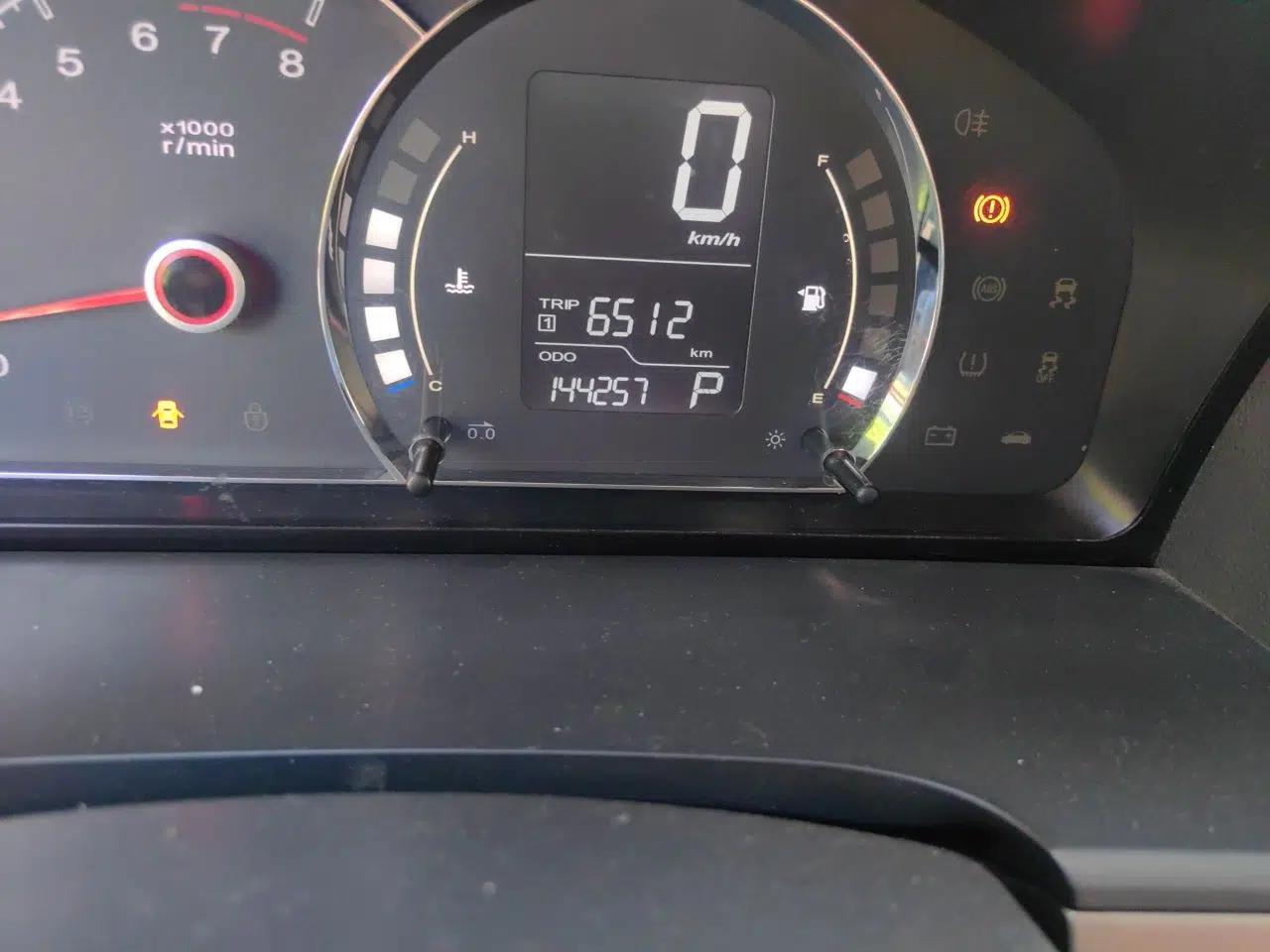 Roewe 350 2015 1.5L Automatic Luxury Sunroof Edition — миниатюра 13