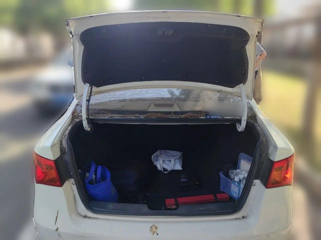 Roewe 350 2015 1.5L Automatic Luxury Sunroof Edition — миниатюра 20