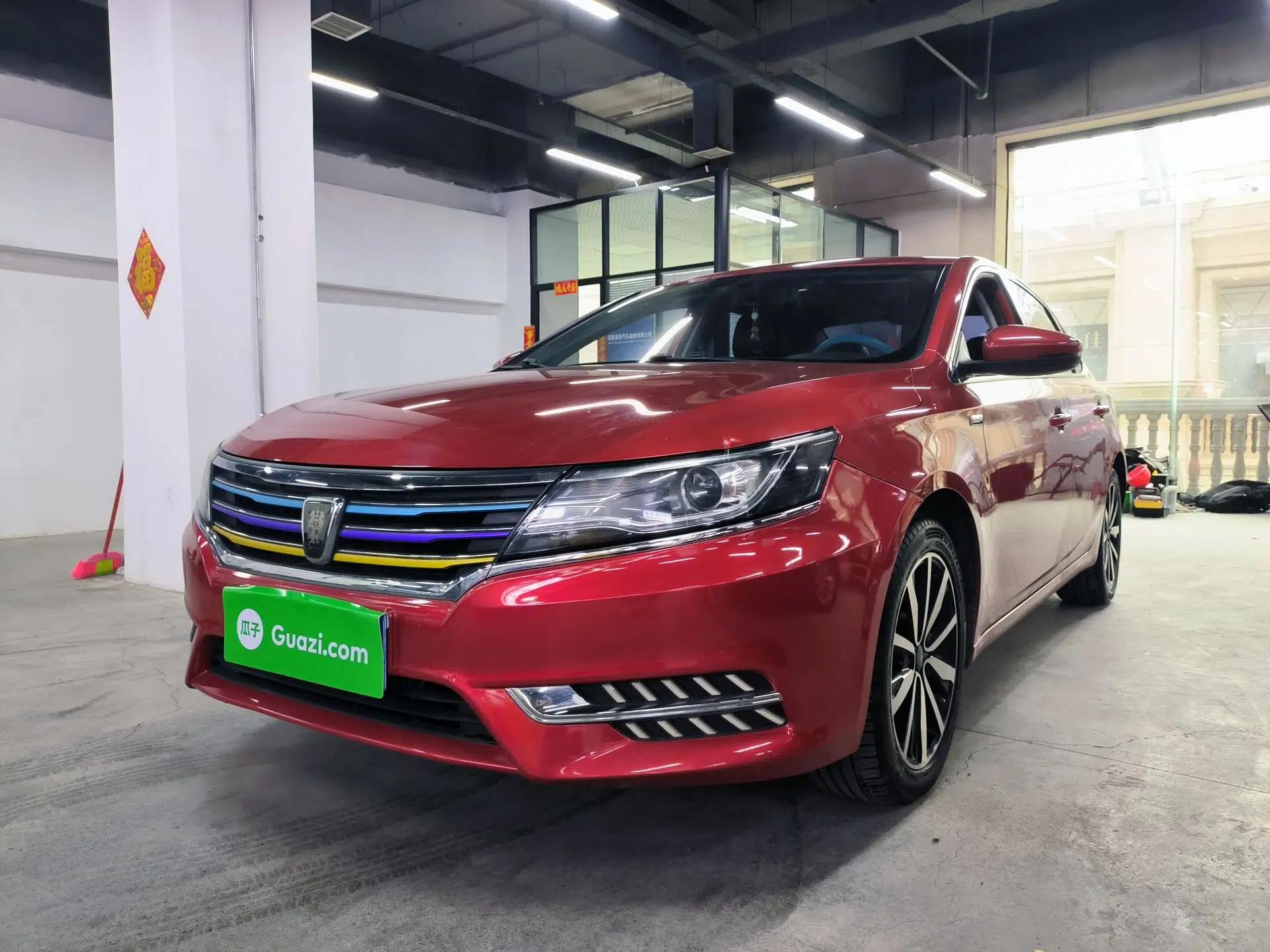 Roewe i6 2018 20T Automatic Flagship Edition — миниатюра 1
