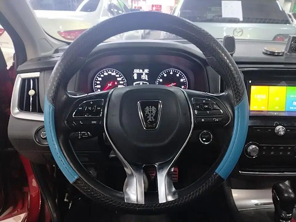 Roewe i6 2018 20T Automatic Flagship Edition — миниатюра 11