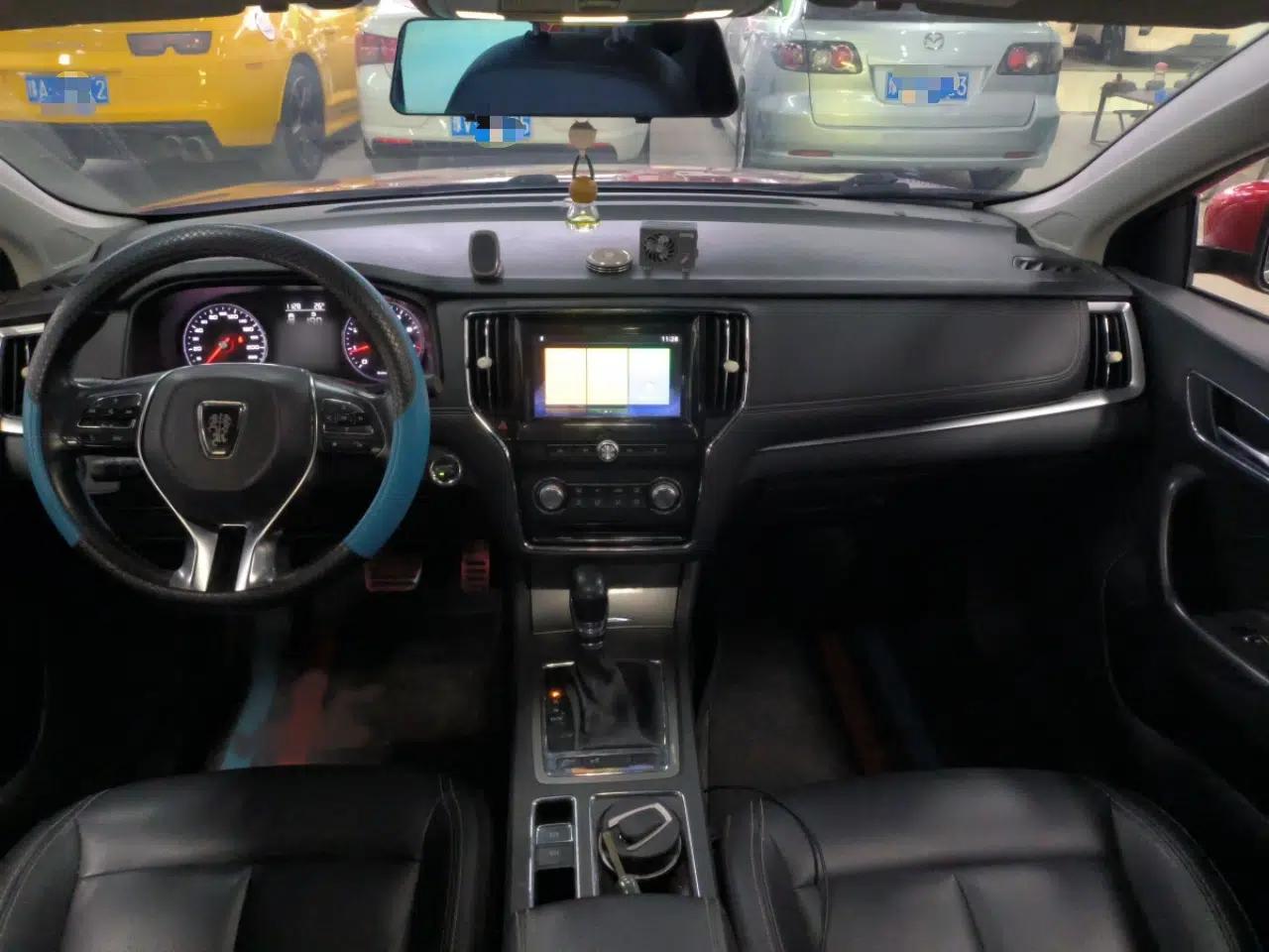 Roewe i6 2018 20T Automatic Flagship Edition — миниатюра 10
