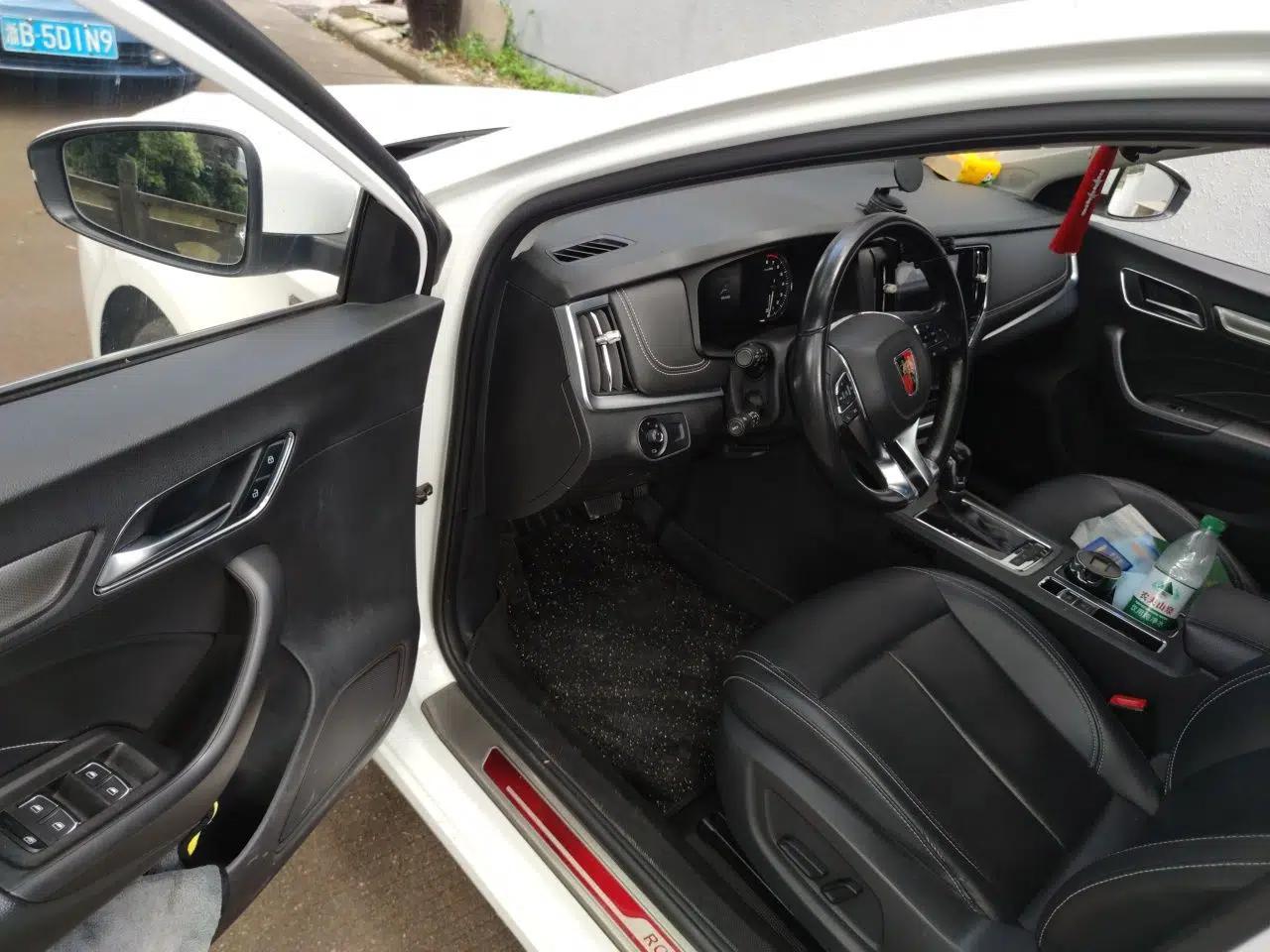 Roewe i6 2017 20T Automatic Internet ZhiZun Edition — миниатюра 17