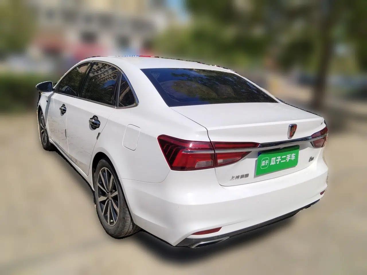 Roewe i6 2017 20T Automatic Internet Smart Edition — миниатюра 4