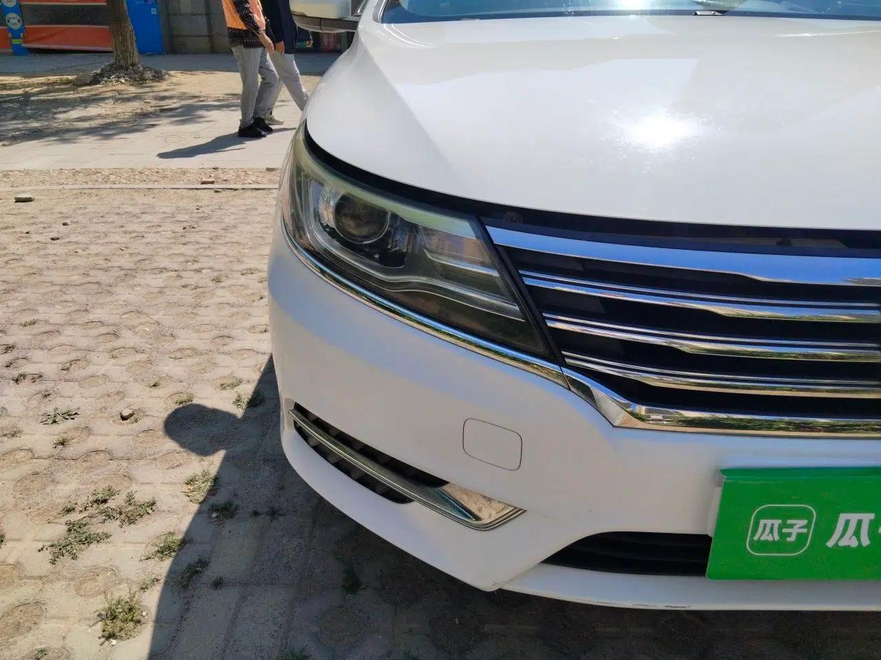 Roewe i6 2017 20T Automatic Internet Smart Edition — миниатюра 7