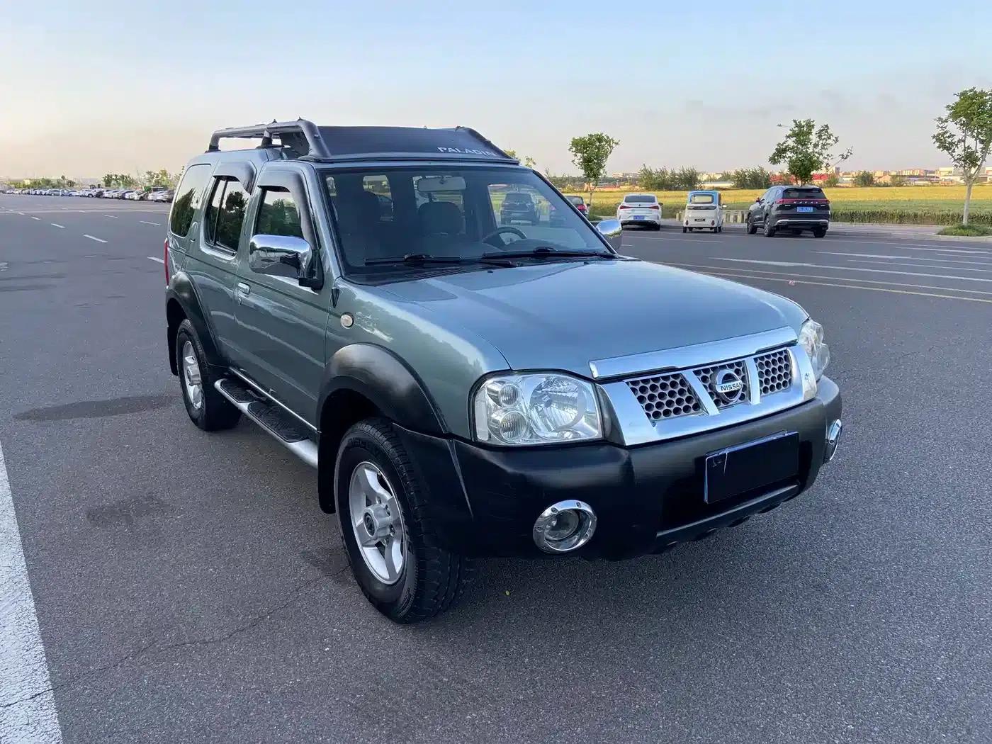 Nissan Paladin 2008 2.4L 2WD Standard Edition — миниатюра 3