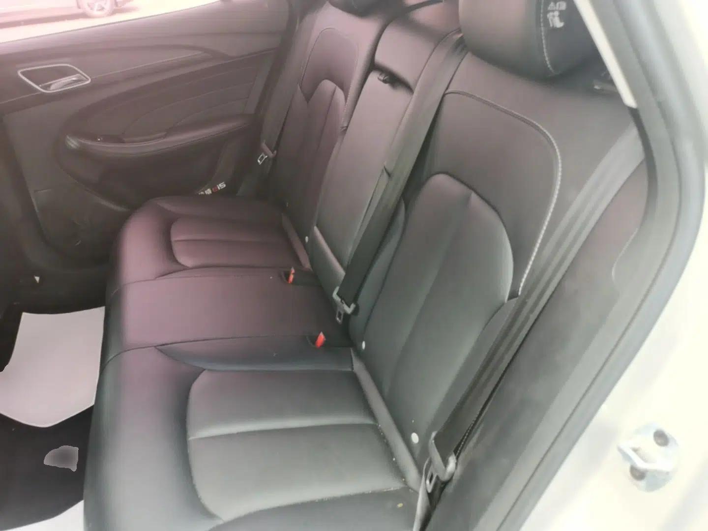 Roewe Ei5 2018 Internet Luxury Edition — миниатюра 20