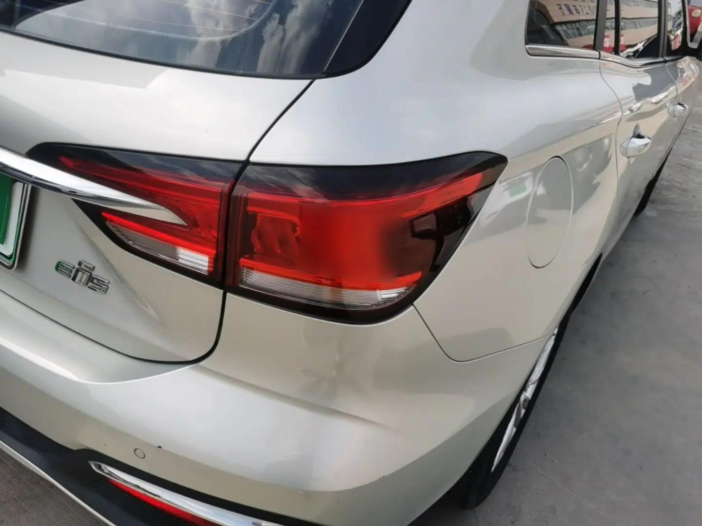 Roewe Ei5 2018 Internet Luxury Edition — миниатюра 7