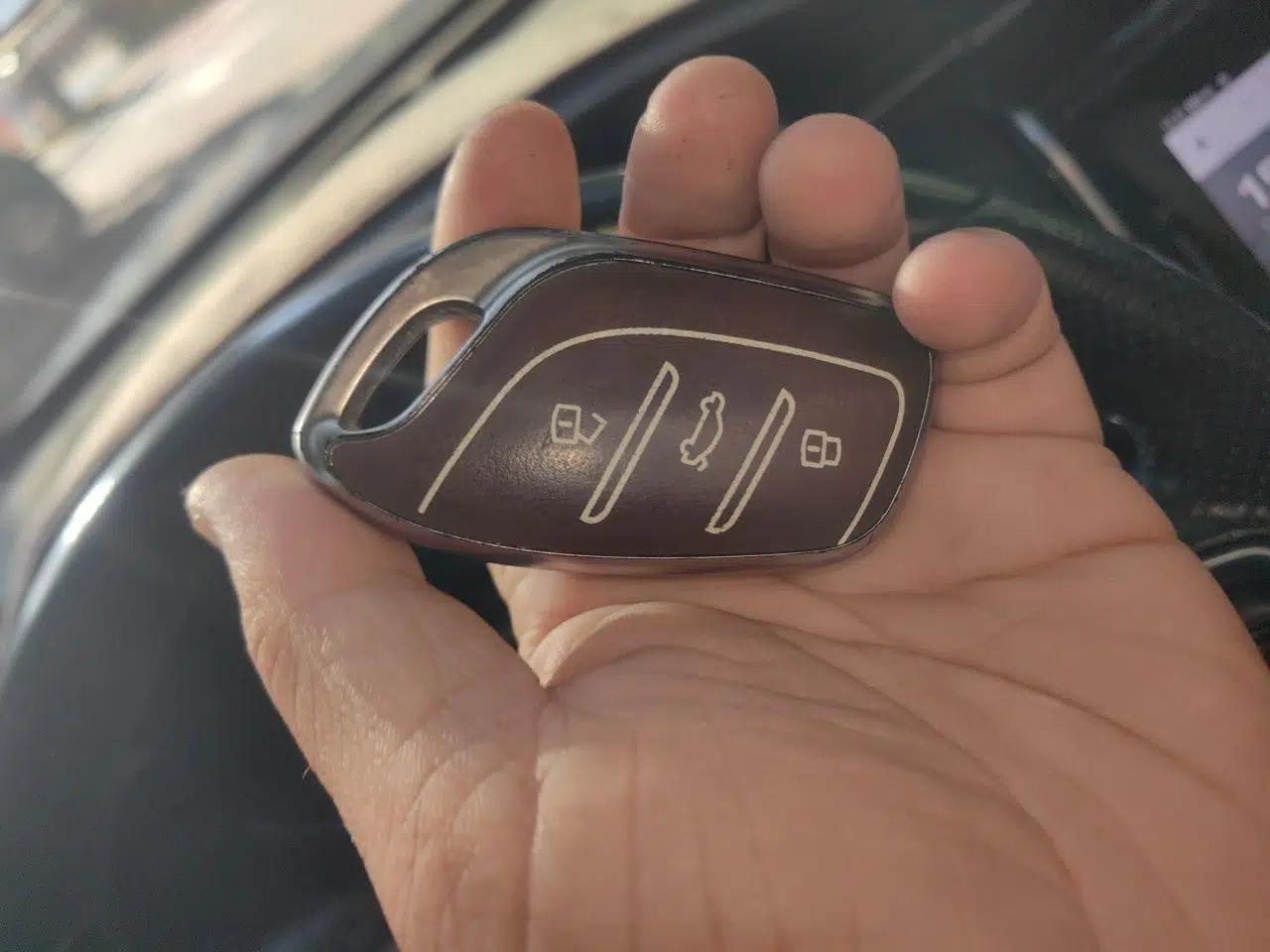 Roewe RX5 MAX 2019 400TGI Automatic Smart Cabin Flagship Edition — миниатюра 9