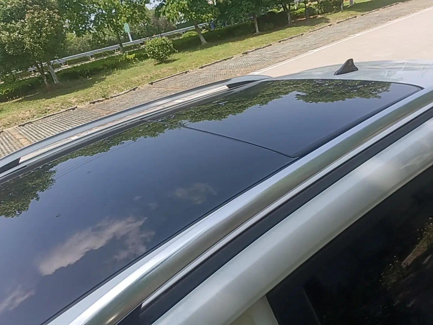 Roewe RX3 2020 1.6L CVT 4G Connected Ultra-Cool Flagship Edition — миниатюра 11