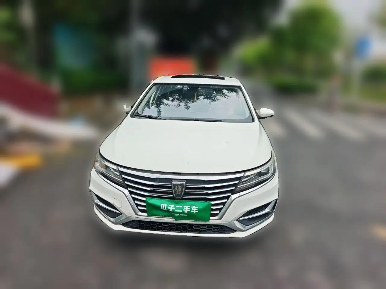 Roewe i6 New Energy 2017 45T Hybrid Connective Smart Luxury Edition — миниатюра 2