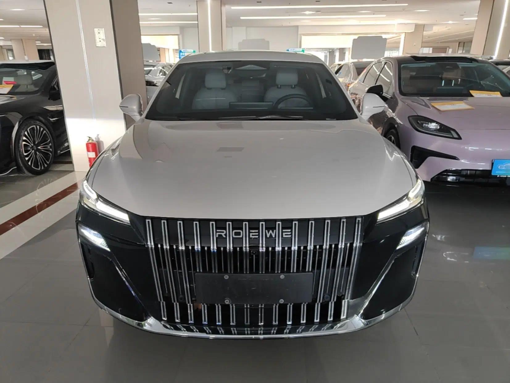 Roewe M7 DMH 2025 Model 160km Premium Version — миниатюра 2