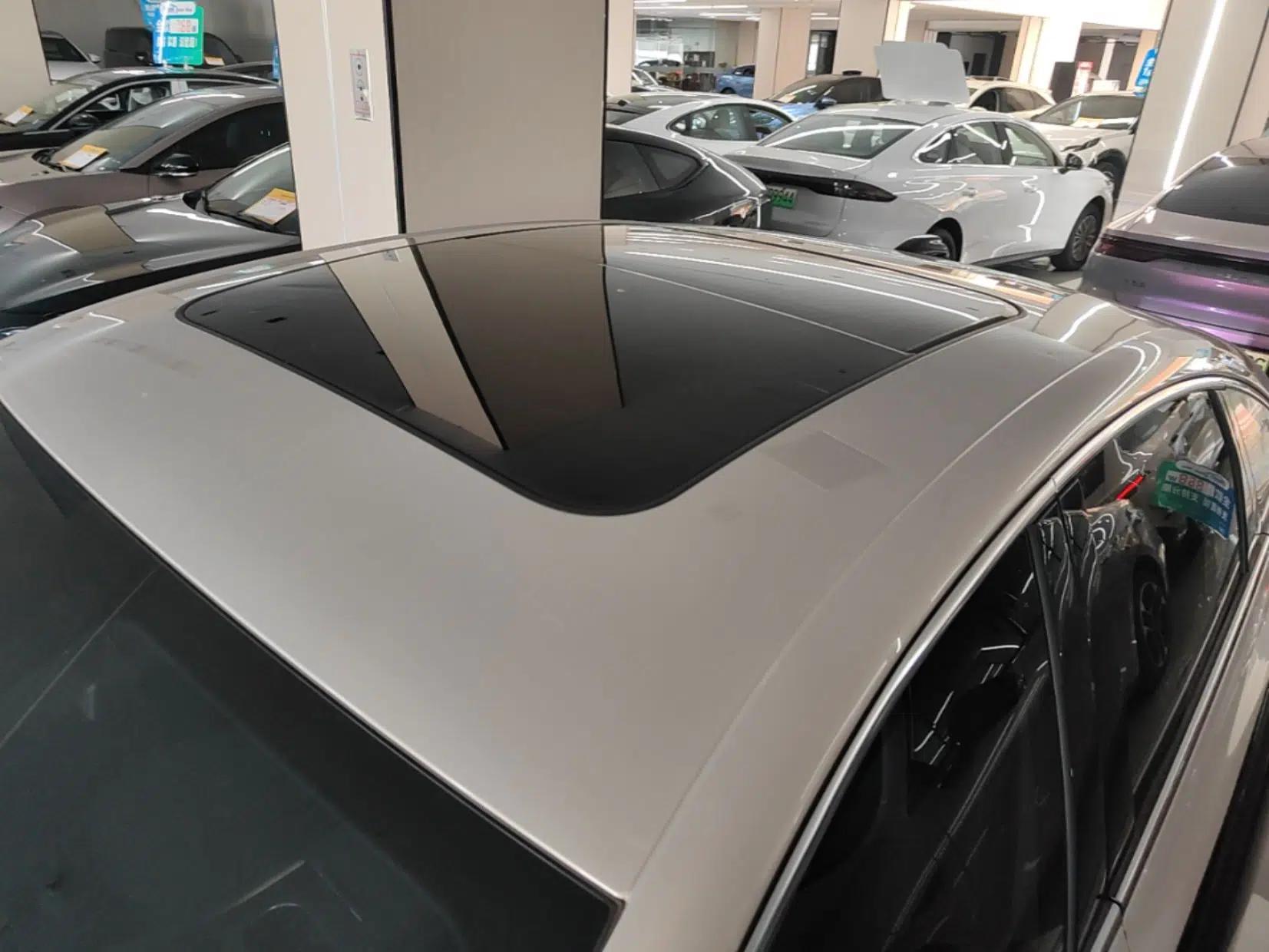 Roewe M7 DMH 2025 Model 160km Premium Version — миниатюра 11