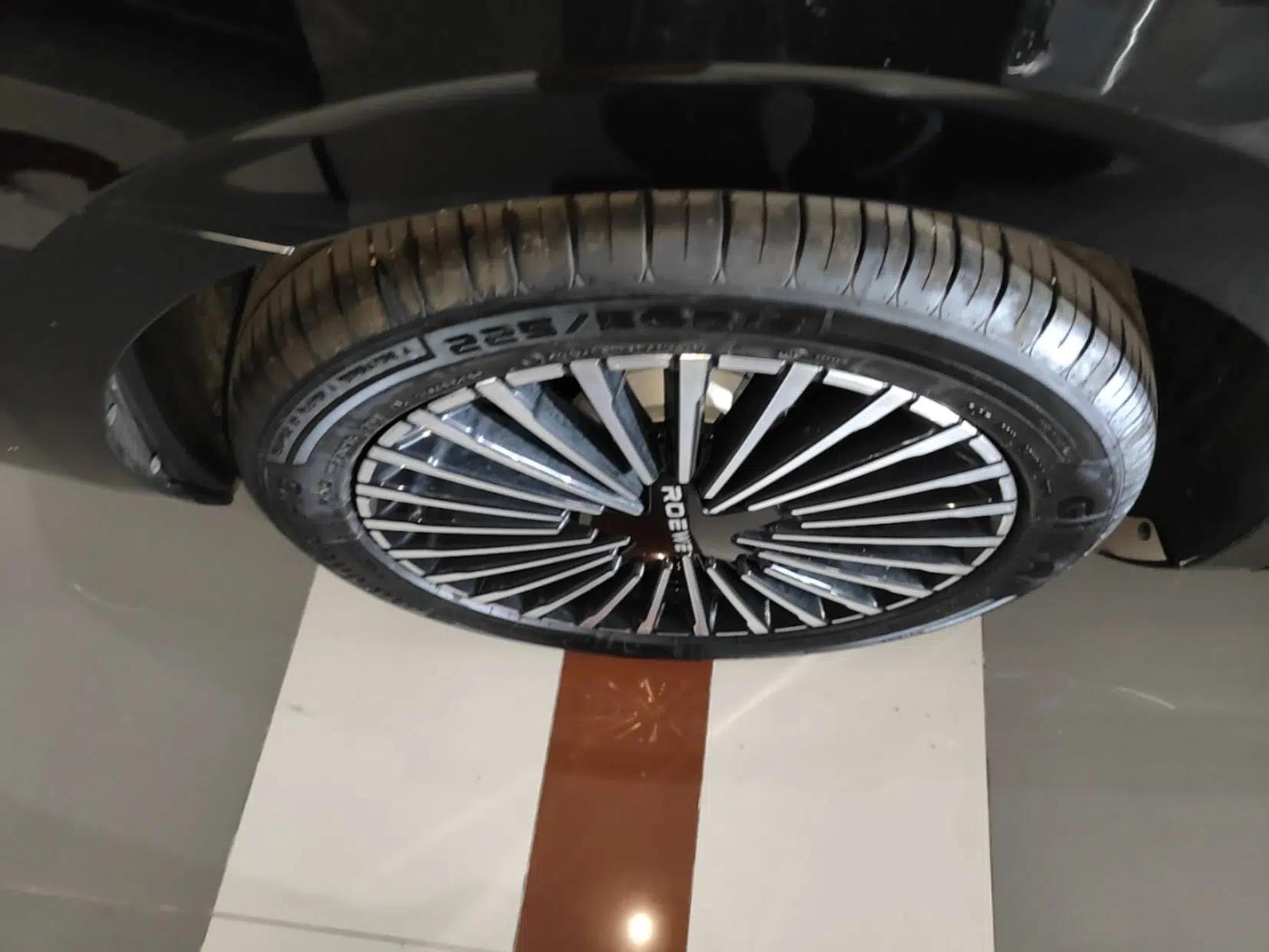 Roewe M7 DMH 2025 Model 160km Premium Version — миниатюра 10