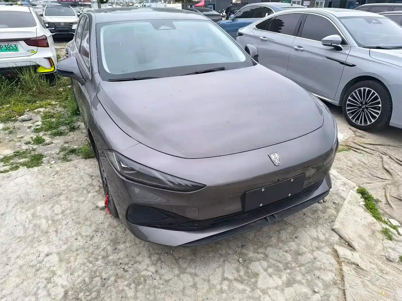 Roewe D7 2023 DMH 125km Super Edition — миниатюра 3