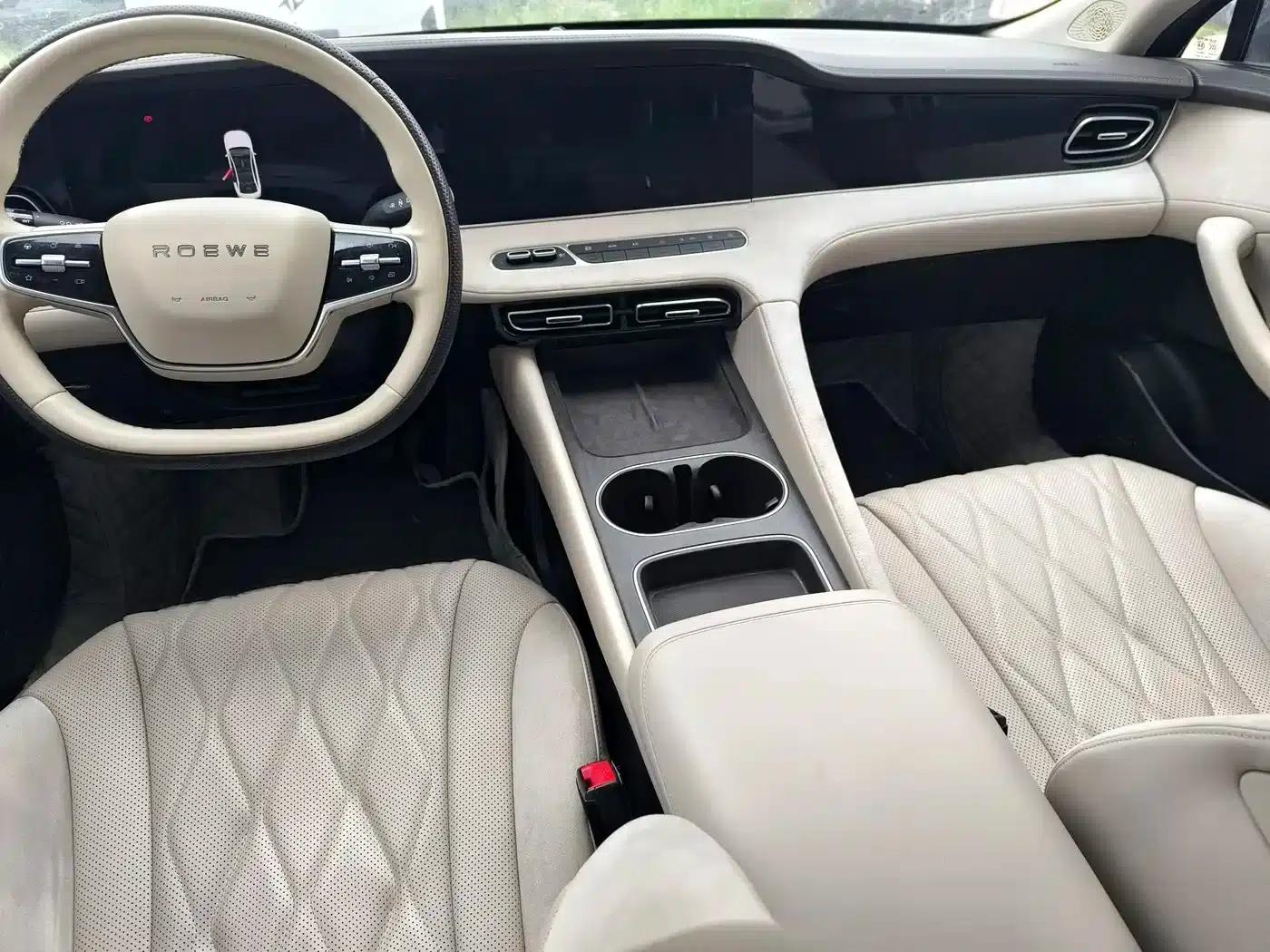 Roewe D7 2023 DMH 125km Super Edition — миниатюра 5