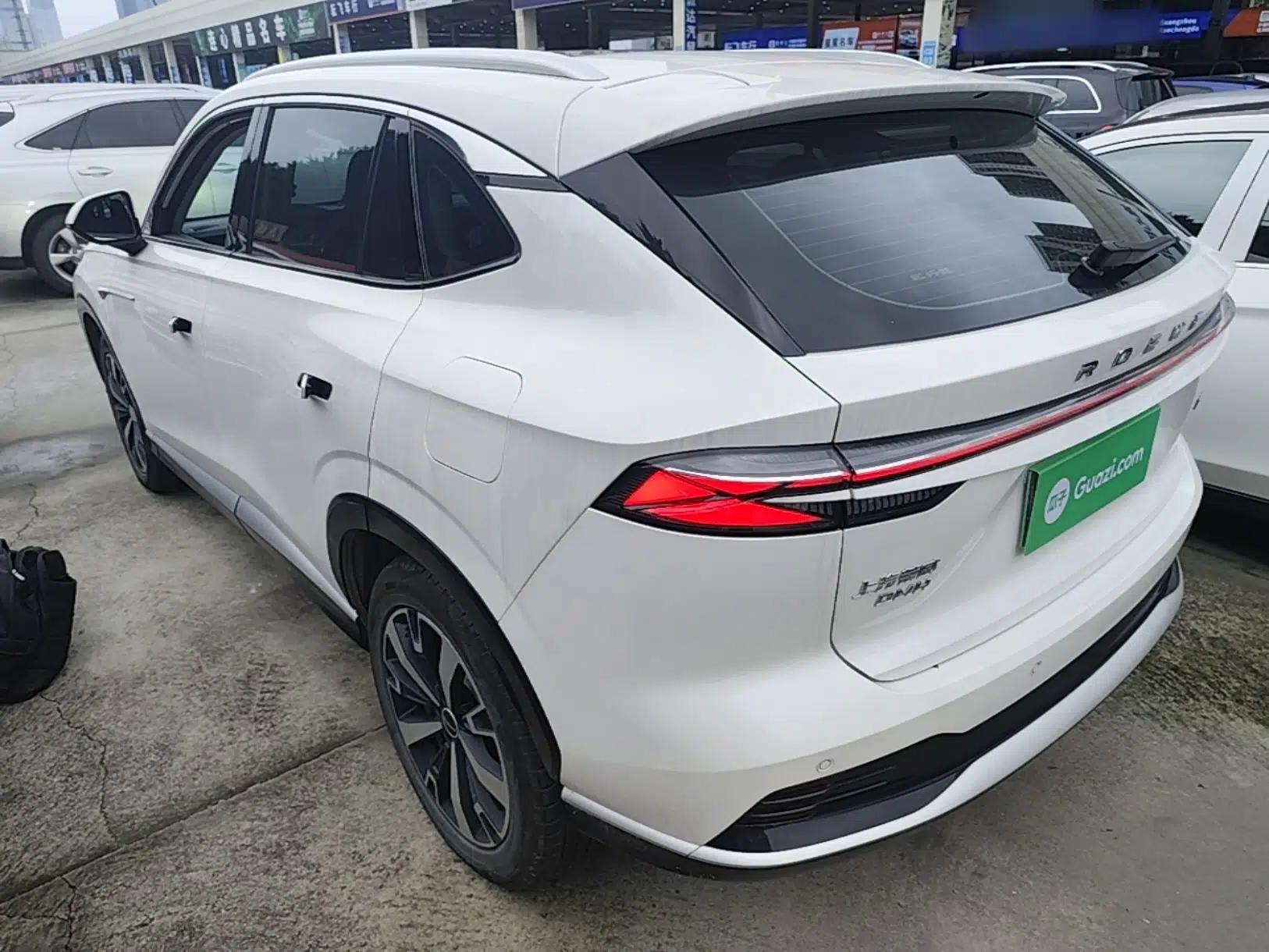 Roewe D5X DMH 2024 135 Tech Edition — миниатюра 4