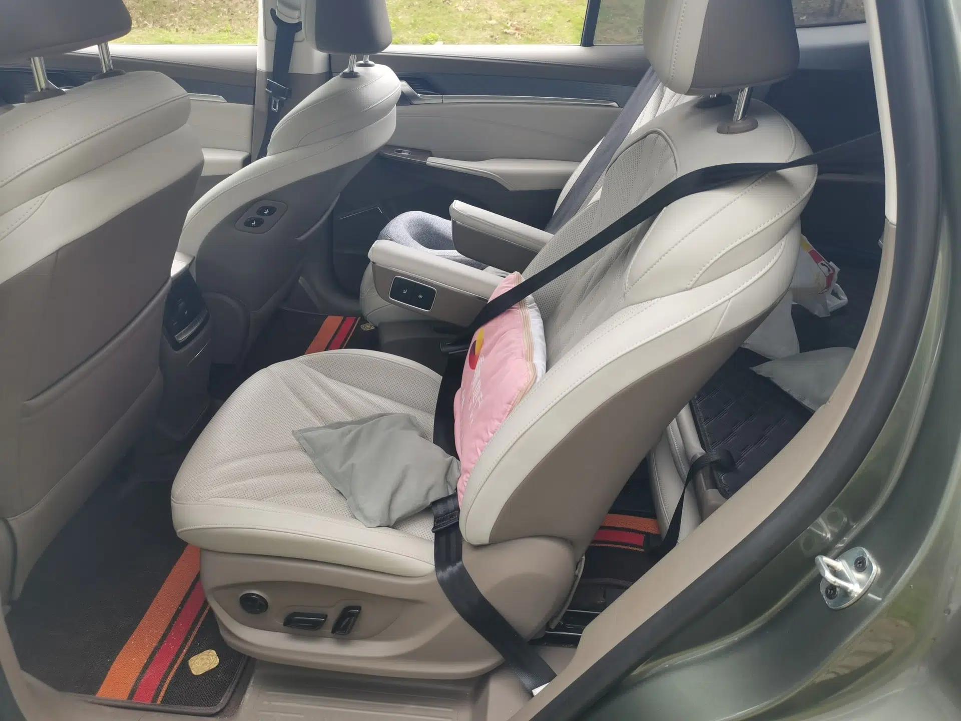 Roewe RX9 2023 2.0T Two-Wheel Drive Enjoyment Version — миниатюра 18