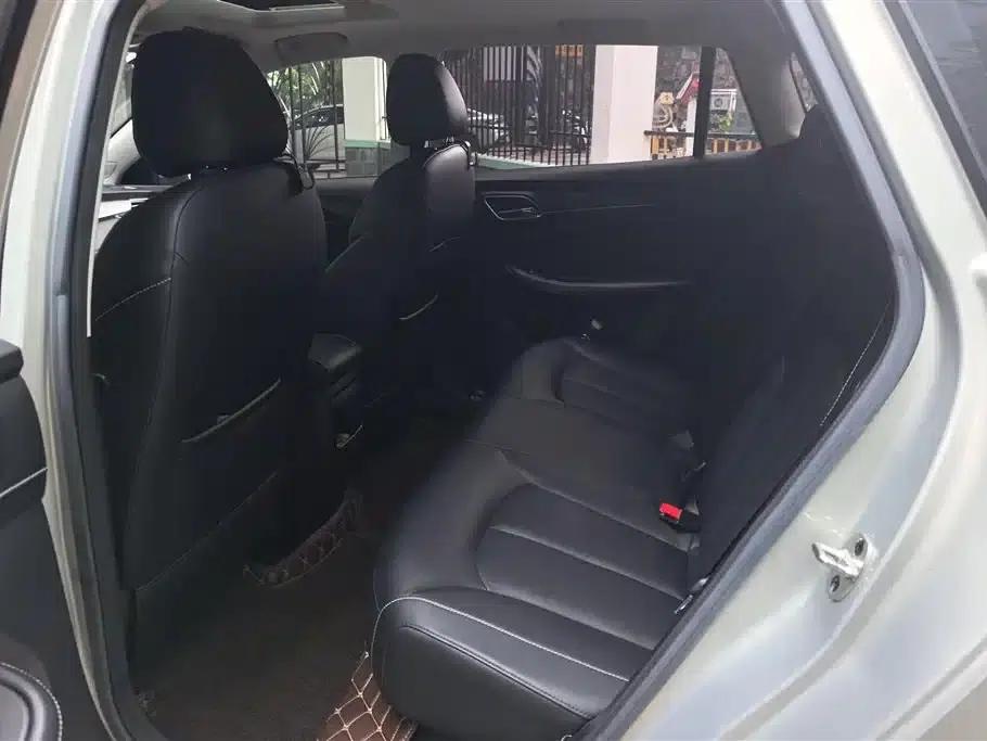 Roewe Ei5 2018 Internet Luxury Edition — миниатюра 11