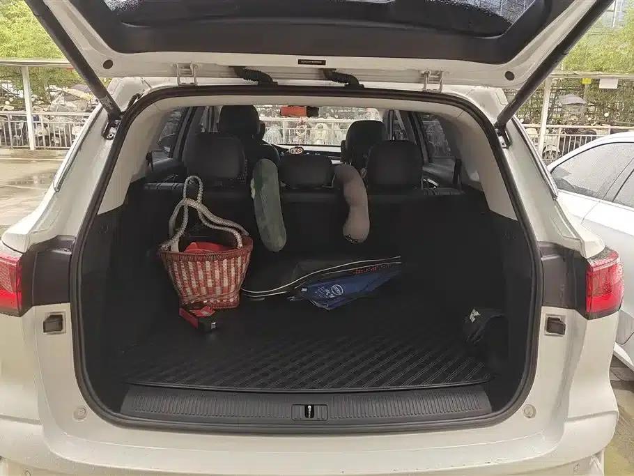 Roewe RX5 MAX 2021 Supreme Series 300TGI Automatic Intelligent Cockpit Edition — миниатюра 4