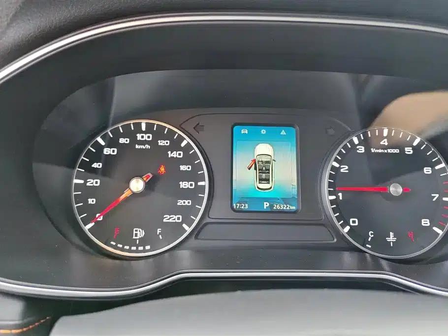 Roewe RX3 2021 PRO 1.6L CVT Elite — миниатюра 14
