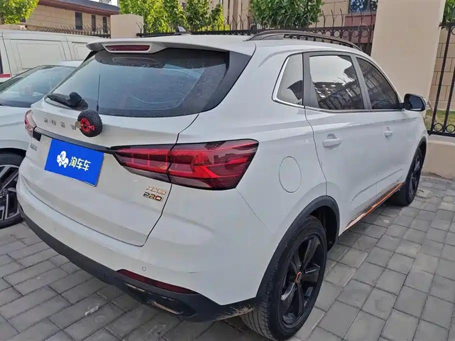 Roewe RX3 2021 PRO 1.6L CVT Elite — миниатюра 3